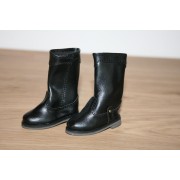 Bottes noires pour Amigas