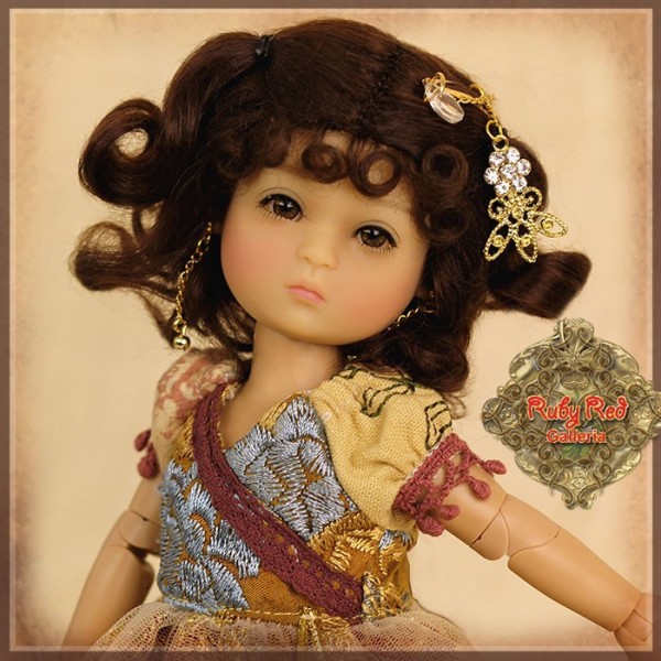 Four Kindergartner Poupée Ishara Edition 2016