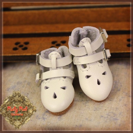 Chaussures blanches à boucles pour InMotion Girl Chaussures blanches à boucles pour InMotion Girl