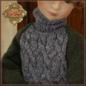Pull kaki et gris à col roulé pour poupée Rubyred 30 Cm