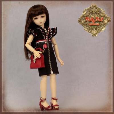 Ensemble Robe noire et Sac rouge pour poupée Rubyred 30 Cm
