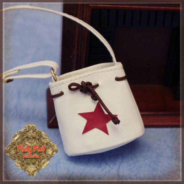 Sac blanc étoile rouge pour poupée Ten Ping 20 Cm - Rubyred