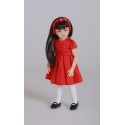 Mini Maru dans sa tenue Rouge