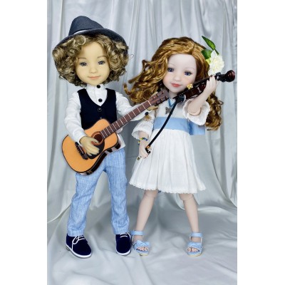 Poupée Sasha et sa guitare Fashion Friends - Ruby Red