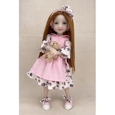 Rebecca Fashion Friends - Poupée exclusive Ruby Red