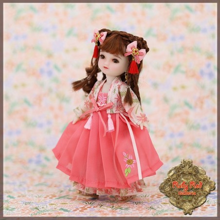 Poupée Little Sophie Ruby Red Edition 2022 - Ruby Red Poupée Little Sophie Ruby Red Edition 2022 - Ruby Red