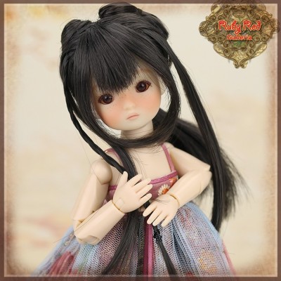 Poupée Belinda 20 Cm - Edition 2022 - Ruby Red