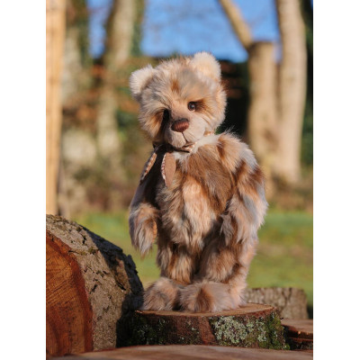 Panda Heartwood - Charlie Bears en Peluche 2024