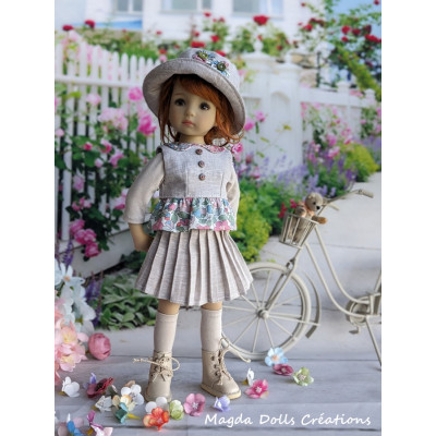 Charlotte outfit for Little Darling doll