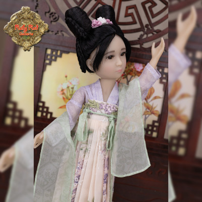 Poupée Spring Girls of the Orient 36 cm - Edition 2024