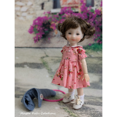 Tenue London Dolls' School pour poupée Ten Ping