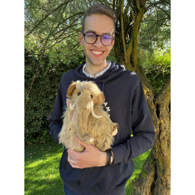 Mammouth Tusk - Charlie Bears en Peluche 2023