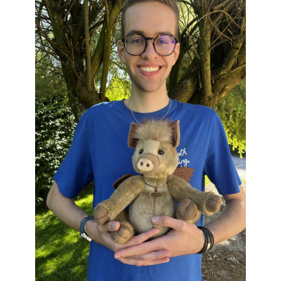 Sanglier volant Hogwash - Charlie Bears en Peluche 2024
