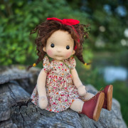 Cherry Inspiration poupée Waldorf 38 cm - Art and Doll