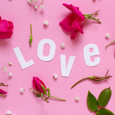 Bougie parfumée artisanale Pink Love - Luminante