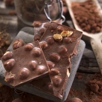 Handcrafted scented candle Chocolate Hazelnut - Luminante