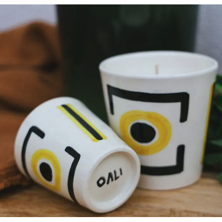Flowering Cedar & Elemi Scented Candle - Oali