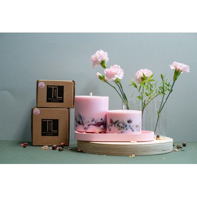 Bougie pilier parfumée naturelle Pivoine - TL Candles