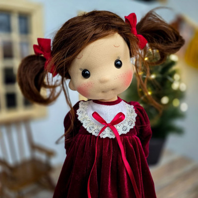 Holly Waldorf doll inspiration - Art and Doll