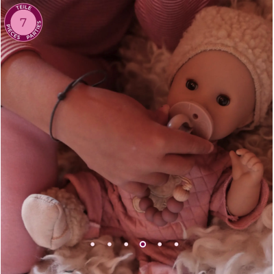 Poupon de bain Götz Sleepy Aquini Girl Beary 33 cm avec tenue d'hiver rose, bonnet, chaussons et tétine