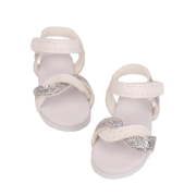 Sandales blanches à bride cheville pour poupée Ruby Red Siblies 30 cm avec brides croisées argentées scintillantes.