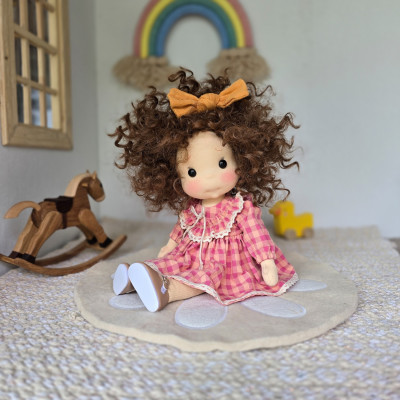 Lala Inspiration poupée Waldorf 25 cm - Art and Doll