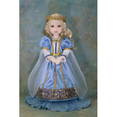 Fashion Friends Queen Guinevere Doll - Ruby Red