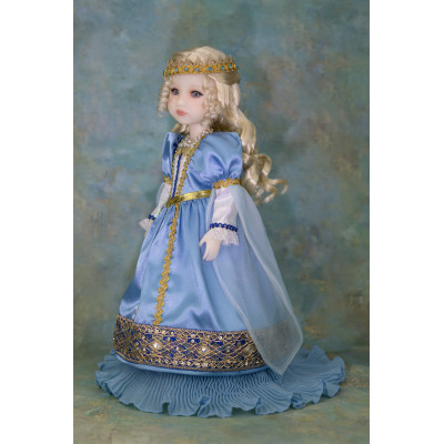 Fashion Friends Queen Guinevere Doll - Ruby Red